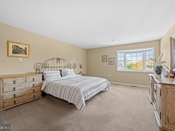 330 Paoli Pointe Drive, Paoli PA 19301