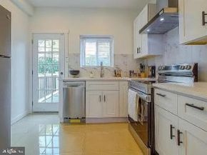 913 S Yewdall Street, Philadelphia PA 19143