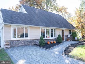154 Juniper Drive, Levittown PA 19056