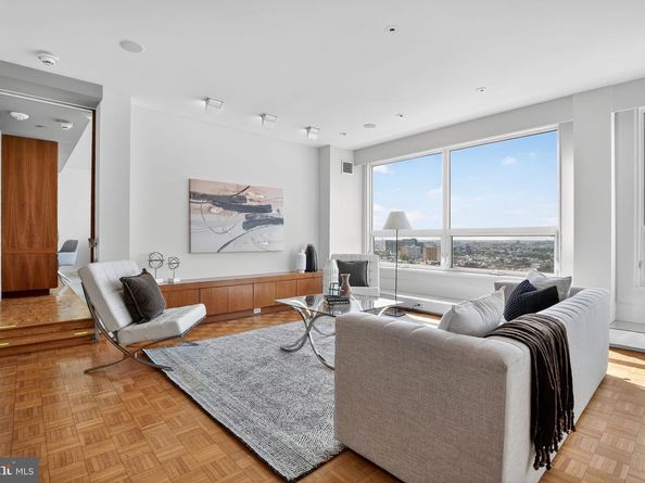 1820 Rittenhouse Square 1802, Philadelphia PA 19103