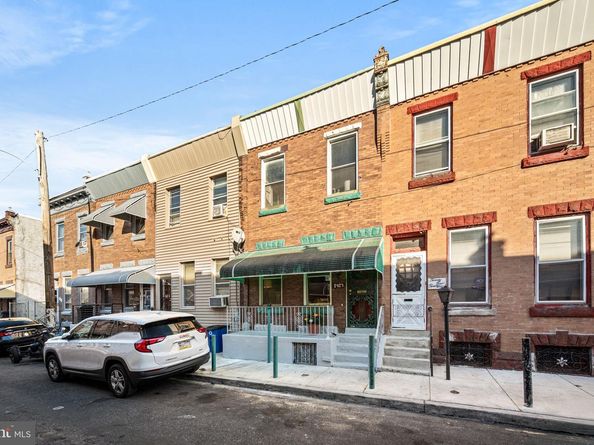2427 N Hollywood Street, Philadelphia PA 19132