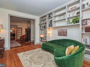 20 9TH Street NE, Washington DC 20002