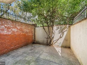 1205 Spruce Street 2, Philadelphia PA 19107