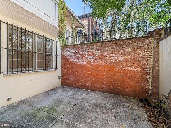1205 Spruce Street 2, Philadelphia PA 19107