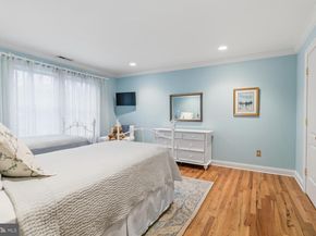 732 Saint Andrews Road, Philadelphia PA 19118