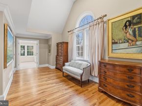 732 Saint Andrews Road, Philadelphia PA 19118