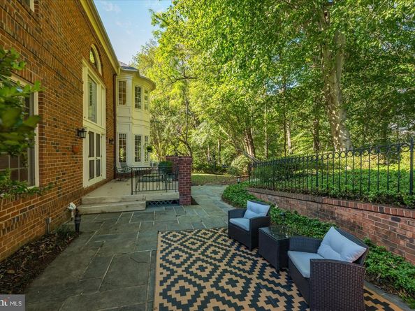 9729 Beman Woods Way, Potomac MD 20854