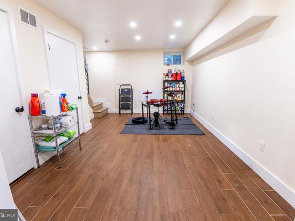 3420 Barclay Street, Philadelphia PA 19129