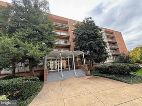 5831 Quantrell Avenue 505, Alexandria VA 22312