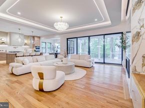 913 Symphony Circle SW, Vienna VA 22180