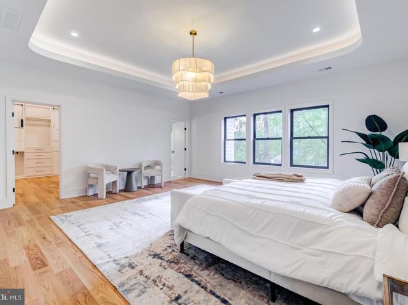 913 Symphony Circle SW, Vienna VA 22180