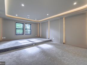 913 Symphony Circle SW, Vienna VA 22180