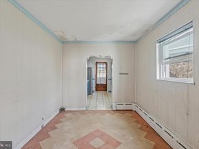 101 Davis Street, Philadelphia PA 19127