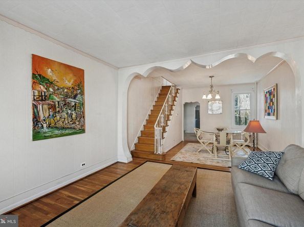 101 Davis Street, Philadelphia PA 19127