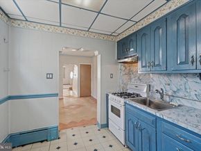 101 Davis Street, Philadelphia PA 19127