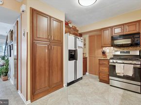 3325 Pasqualone Boulevard, Bensalem PA 19020