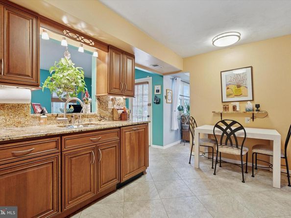 3325 Pasqualone Boulevard, Bensalem PA 19020