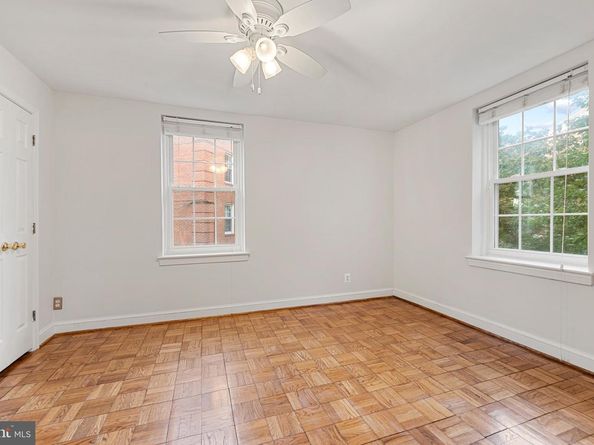 30 S Old Glebe Road 106E, Arlington VA 22204