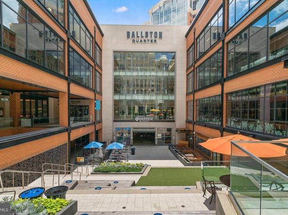 30 S Old Glebe Road 106E, Arlington VA 22204