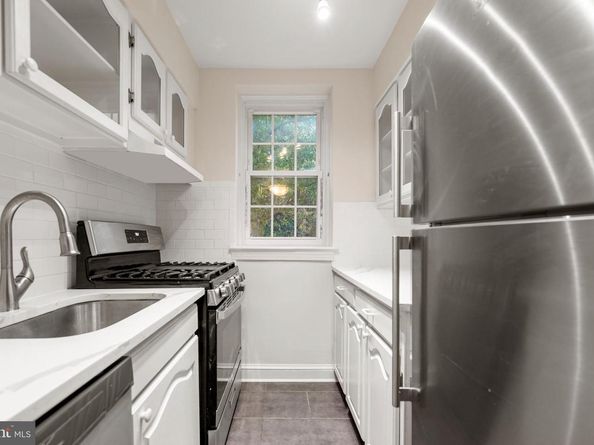 30 S Old Glebe Road 106E, Arlington VA 22204