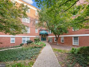30 S Old Glebe Road 106E, Arlington VA 22204