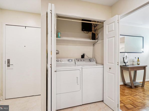 4928 Sentinel Drive 1405, Bethesda MD 20816