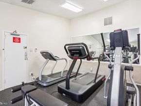 4928 Sentinel Drive 1405, Bethesda MD 20816