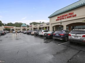 4928 Sentinel Drive 1405, Bethesda MD 20816