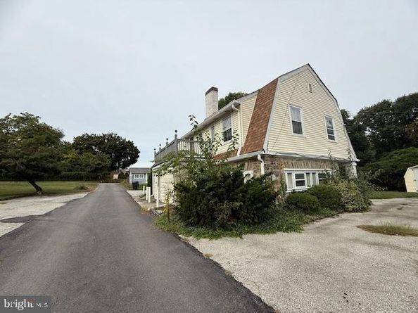 20 Princeton Avenue, Ridley Park PA 19078