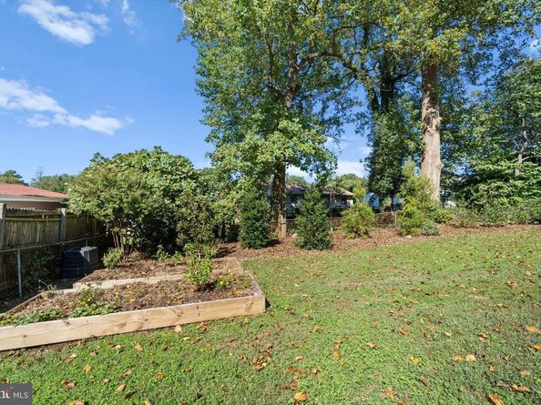 7456 Madeira Place, Annandale VA 22003
