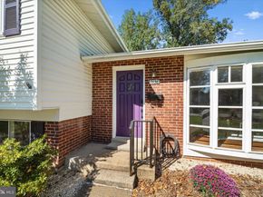 7456 Madeira Place, Annandale VA 22003