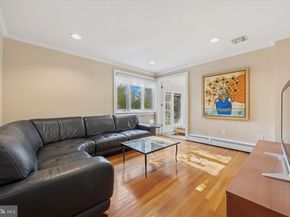 1354 Drayton Lane, Wynnewood PA 19096
