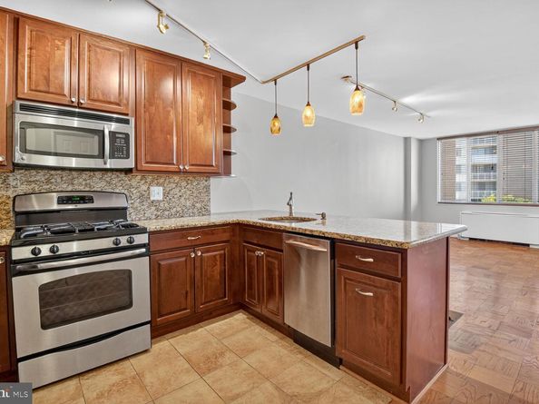 2939 Van Ness Street NW 941, Washington DC 20008