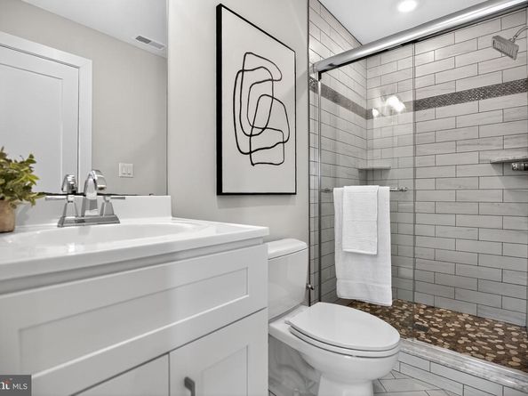 1711 S 20TH Street, Philadelphia PA 19145