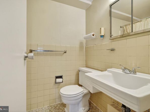 5410 Connecticut Avenue NW 108, Washington DC 20015