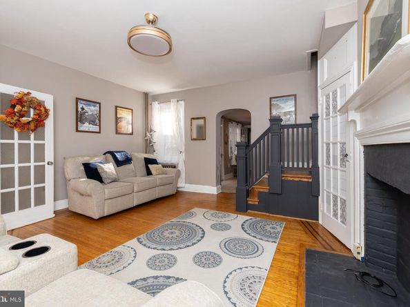 1218 E Columbia Avenue, Philadelphia PA 19125
