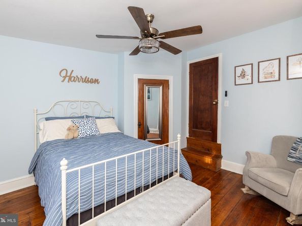 1218 E Columbia Avenue, Philadelphia PA 19125