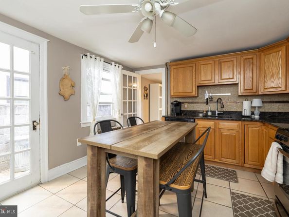 1218 E Columbia Avenue, Philadelphia PA 19125