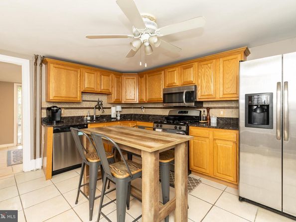 1218 E Columbia Avenue, Philadelphia PA 19125