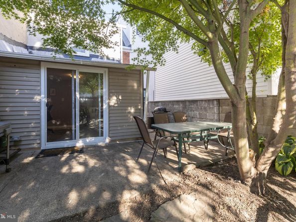 1218 E Columbia Avenue, Philadelphia PA 19125