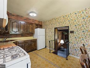 421 Jonathan Place, Philadelphia PA 19115