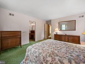 421 Jonathan Place, Philadelphia PA 19115