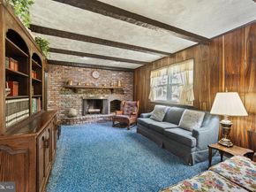 421 Jonathan Place, Philadelphia PA 19115
