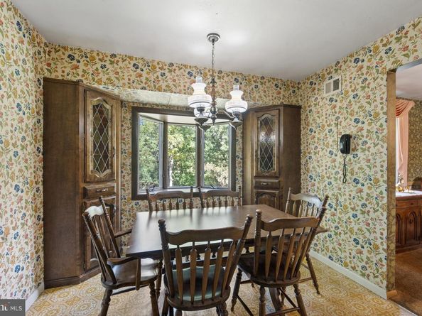 421 Jonathan Place, Philadelphia PA 19115
