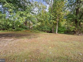 421 Jonathan Place, Philadelphia PA 19115