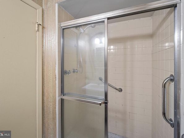 421 Jonathan Place, Philadelphia PA 19115