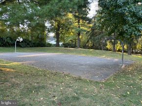 5409 Glenwood Road, Bethesda MD 20817