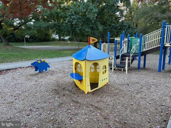 5409 Glenwood Road, Bethesda MD 20817