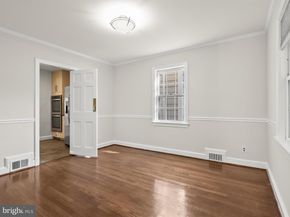 5409 Glenwood Road, Bethesda MD 20817