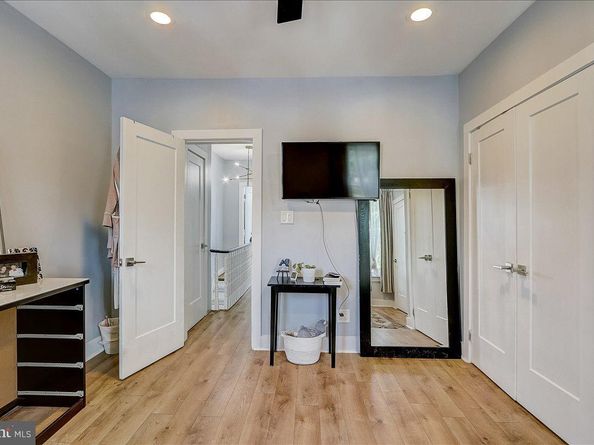 2223 N Gratz Street, Philadelphia PA 19132